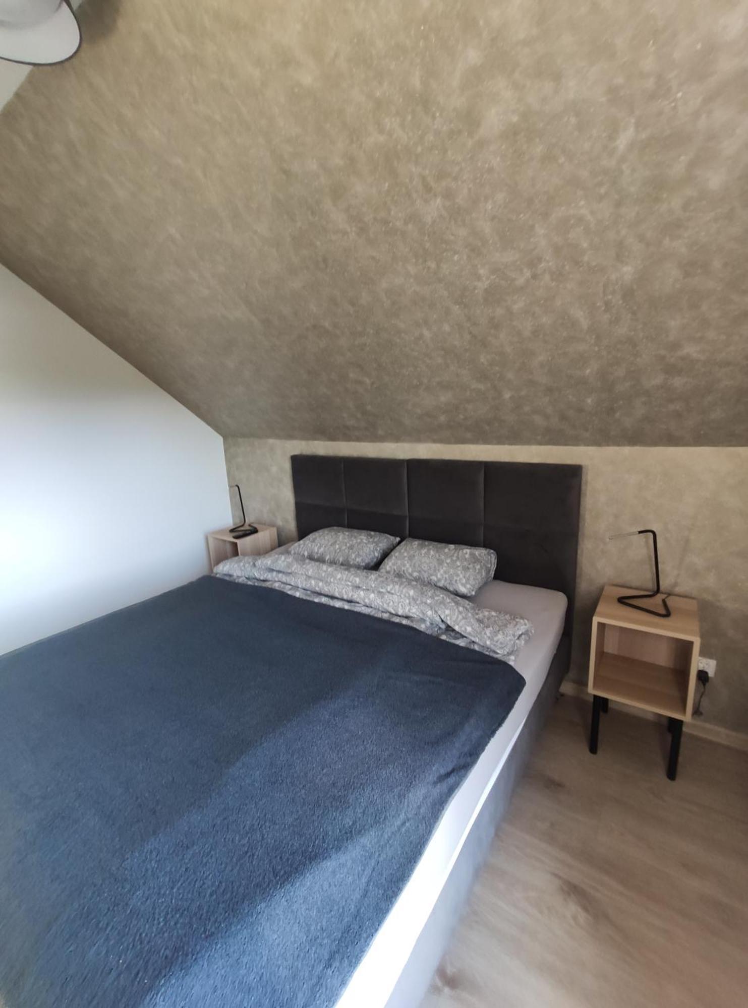 Dwernikowe Wzgorze Apartment Dwernik
